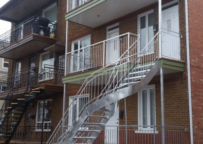 Fabrication et installation d'escalier tournant en acier Québec - Metal Gilles Allard Inc.