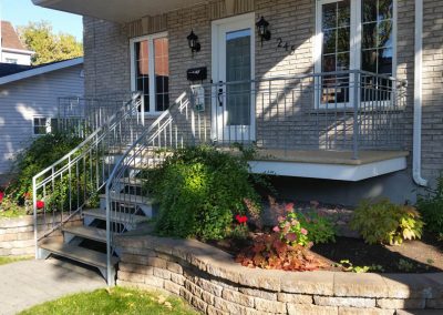 Petit escalier droit en acier Québec | Metal Gilles Allard Inc. Québec