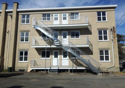 Escalier métallique extérieur à Québec - Métal Gilles Allard