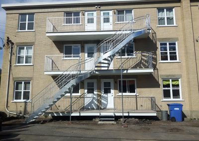 Escalier métallique extérieur à Québec - Métal Gilles Allard